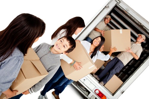 Holland Park moving service with practical access planning