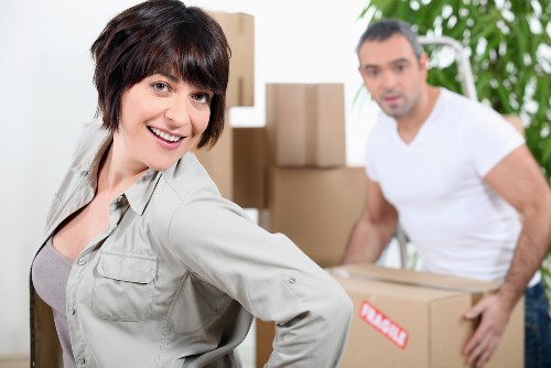 Efficient van-based moving help for Holland Park relocation tasks