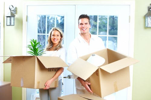 Local man and van service supporting residential and commercial moves in Holland Park